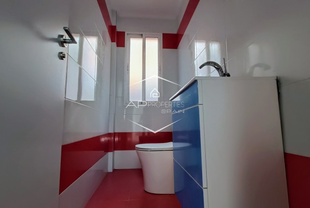 Revente - Maison de ville -
La Romana