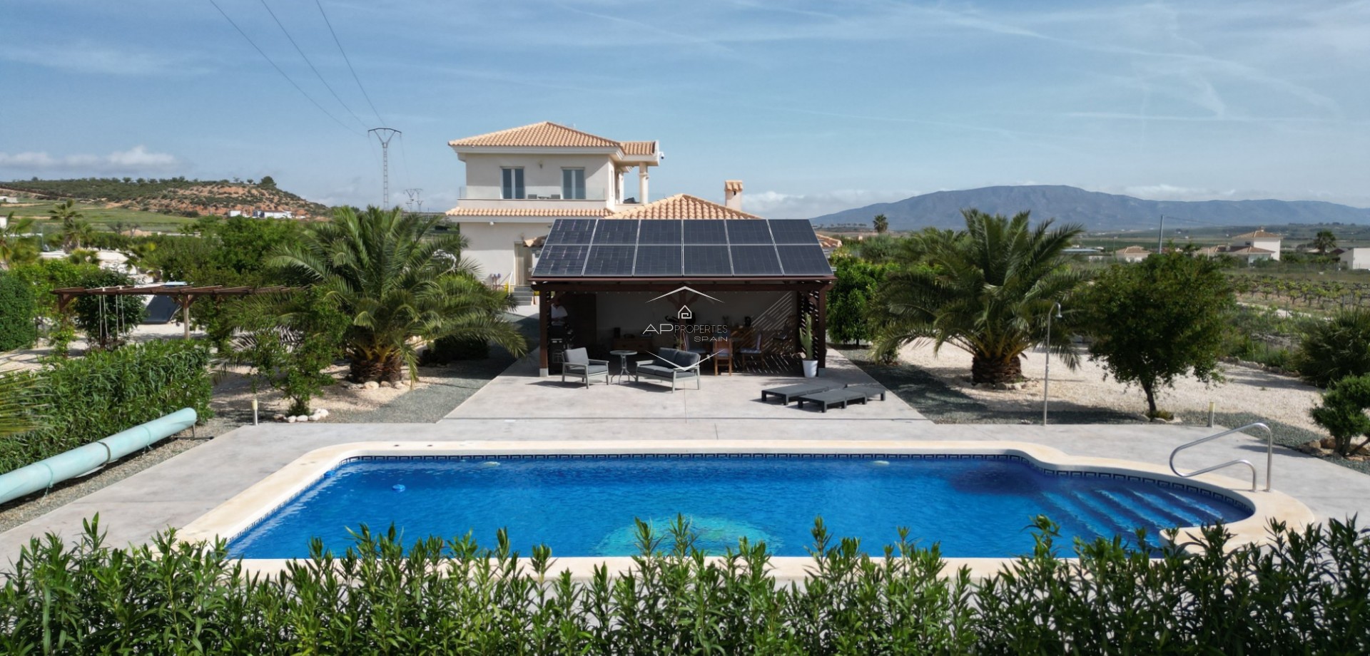 Revente - Villa - Indépendante -
Pinoso
