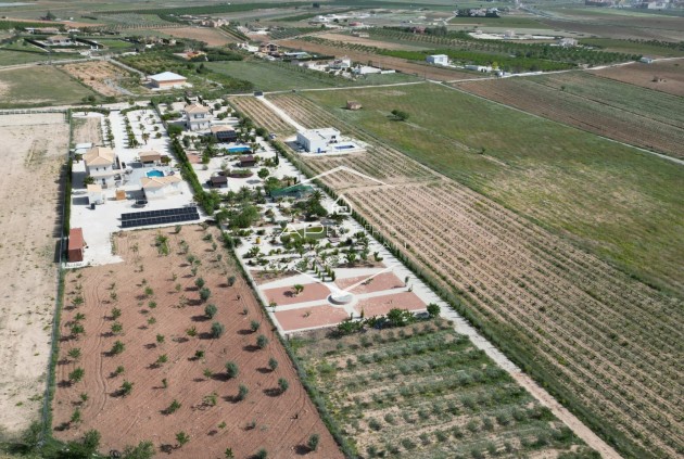 Revente - Villa - Indépendante -
Pinoso