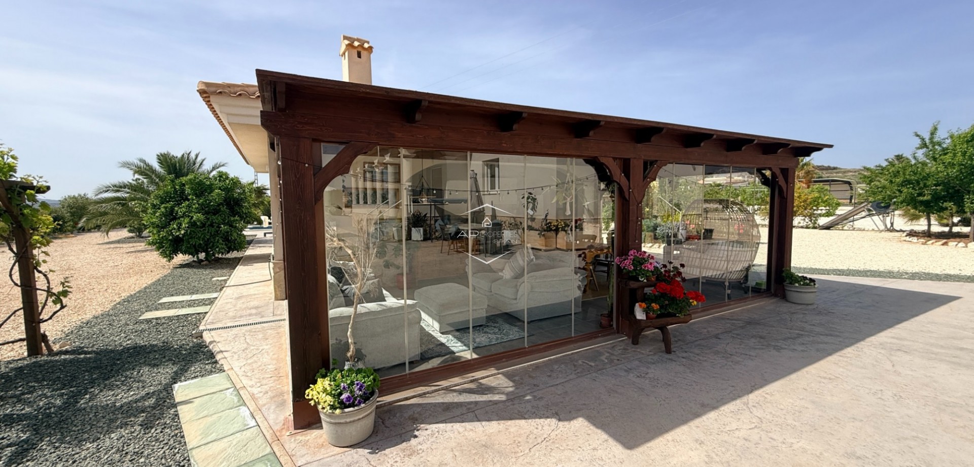 Revente - Villa - Indépendante -
Pinoso