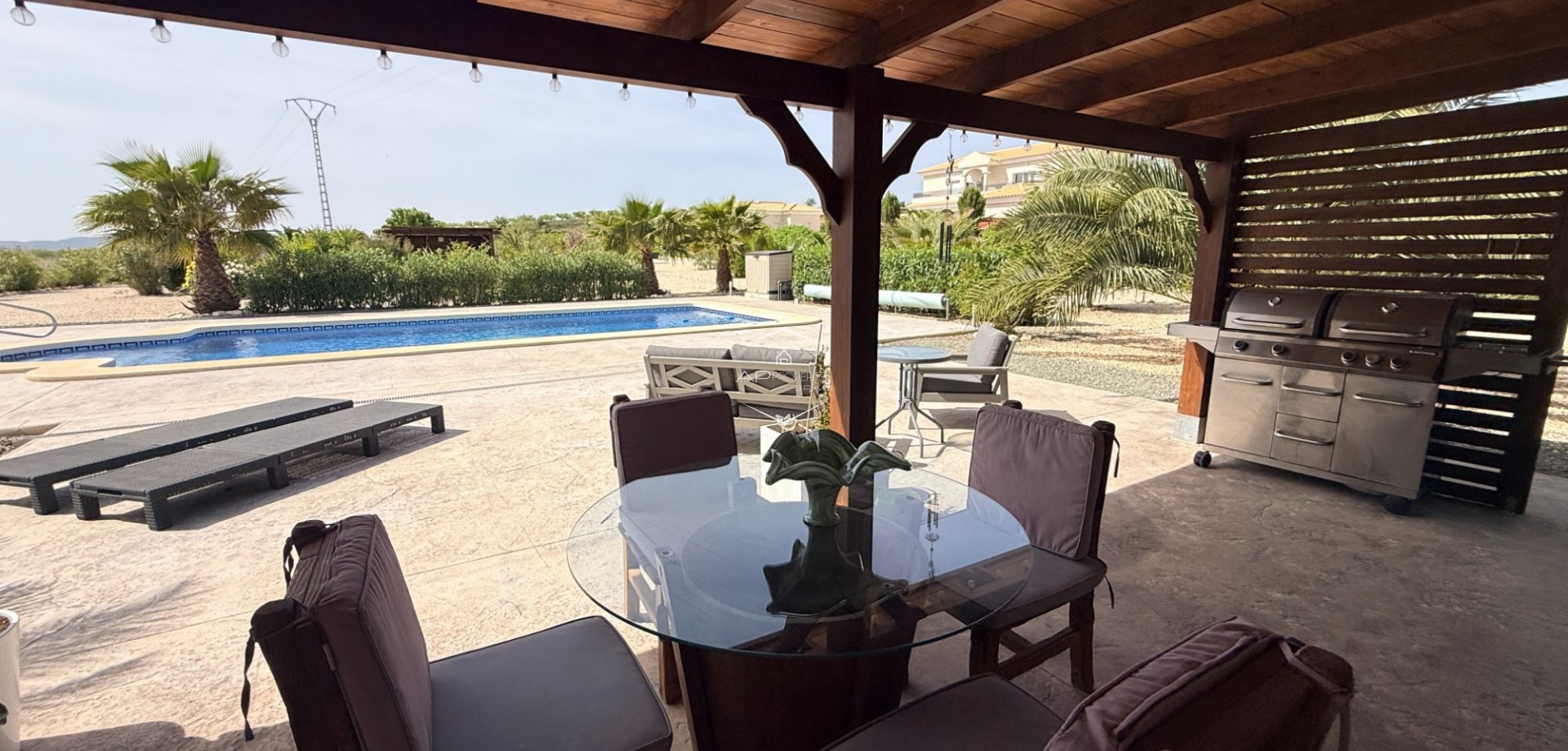 Revente - Villa - Indépendante -
Pinoso