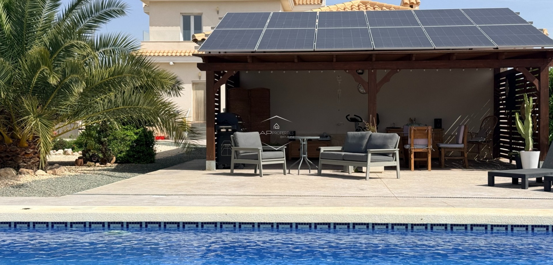 Revente - Villa - Indépendante -
Pinoso