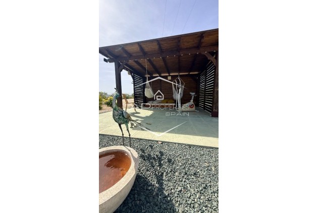 Revente - Villa - Indépendante -
Pinoso