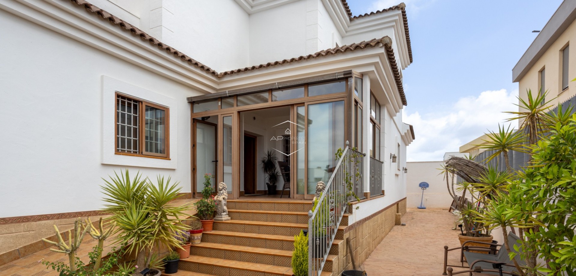 Herverkoop - Villa - Vrijstaand -
Los Montesinos - La Herrada