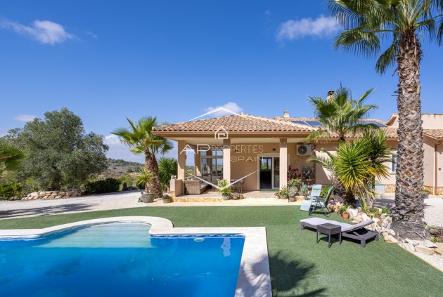 Herverkoop - Villa - Vrijstaand -
La Zarza - La Zarza Murcia