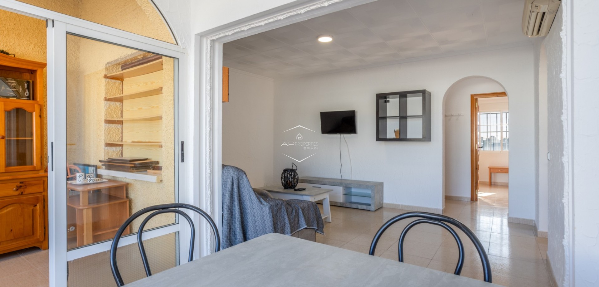 Herverkoop - Villa - Vrijstaand -
Torrevieja - Urbanización San Luis