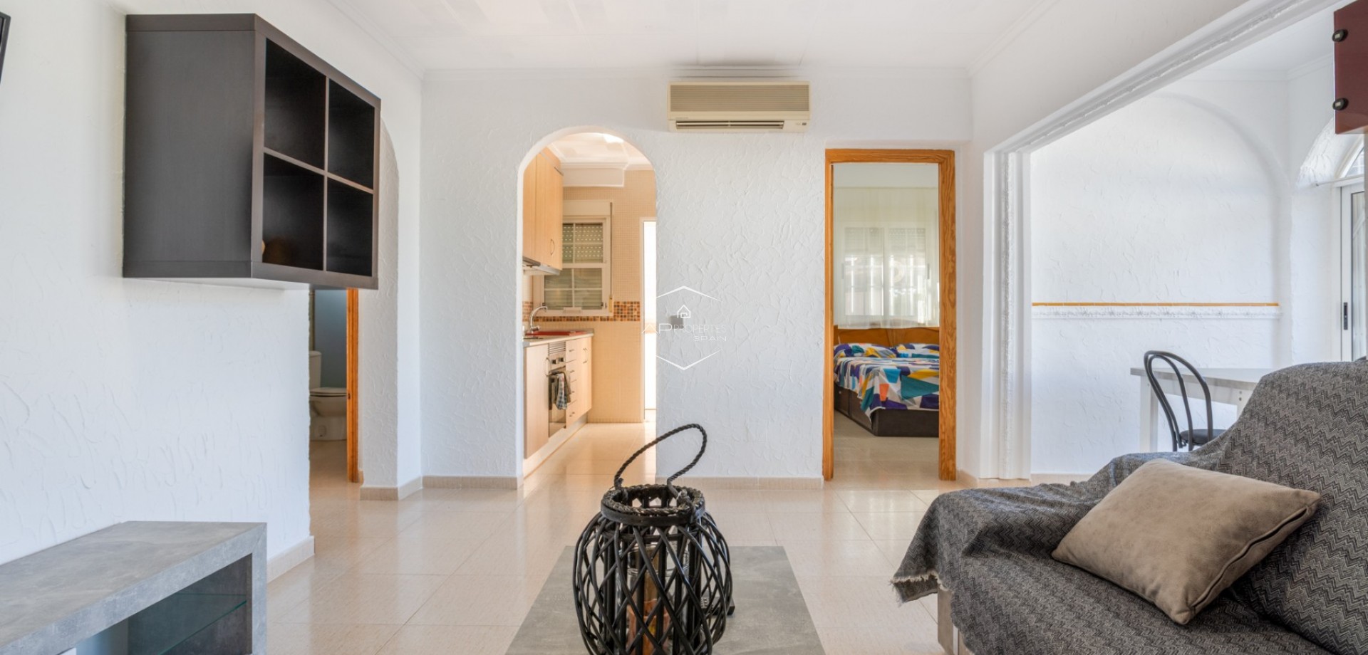 Herverkoop - Villa - Vrijstaand -
Torrevieja - Urbanización San Luis