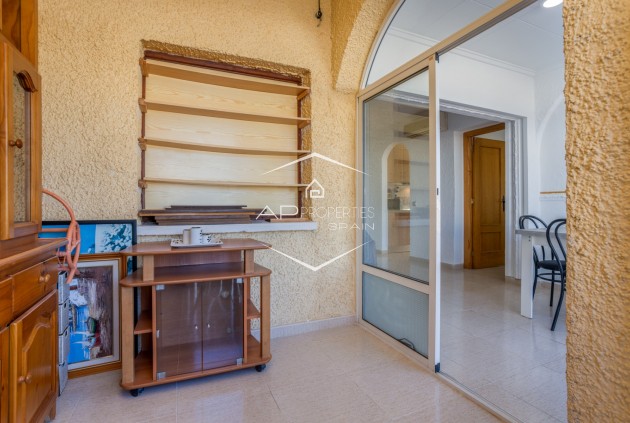 Herverkoop - Villa - Vrijstaand -
Torrevieja - Urbanización San Luis