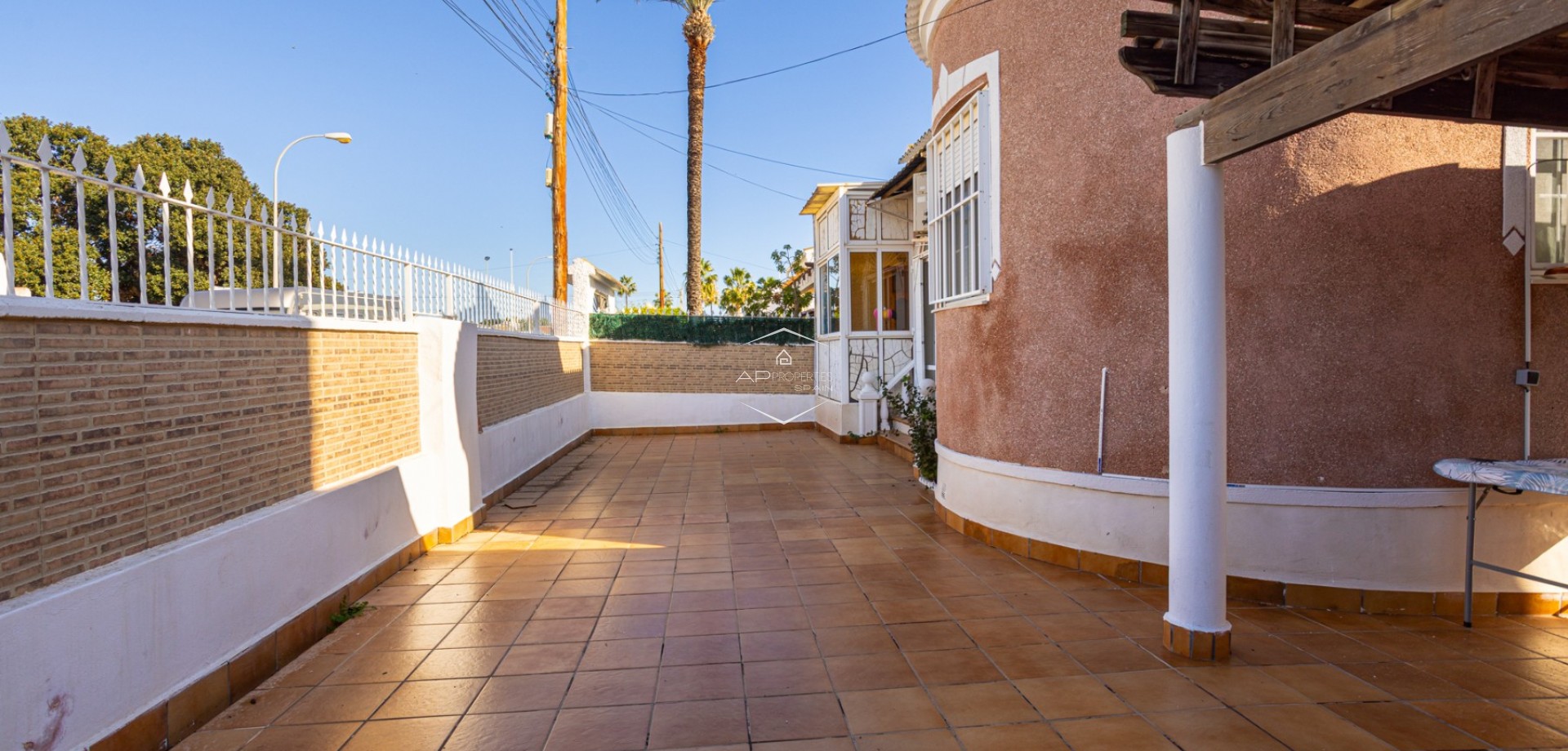 Herverkoop - Villa - Vrijstaand -
Torrevieja - Urbanización San Luis