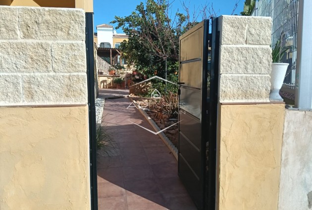 Herverkoop - Appartement- flat -
Los Montesinos - La Herrada