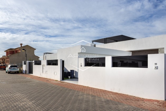 Herverkoop - Villa - Vrijstaand -
Torre Pacheco - Roldán