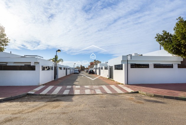 Herverkoop - Villa - Vrijstaand -
Torre Pacheco - Roldán