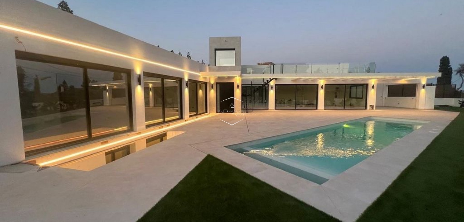 Nowy budynek - Willa - Dom wolnostojący -
Mijas - Mijas Costa