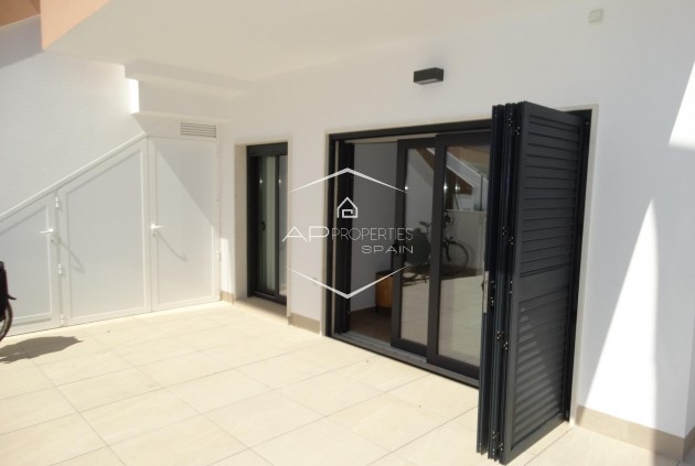 Nueva construcción  - Bungalow -
Pilar de la Horadada - pueblo