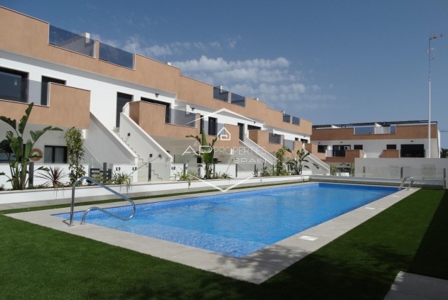 Nueva construcción  - Bungalow -
Pilar de la Horadada - pueblo