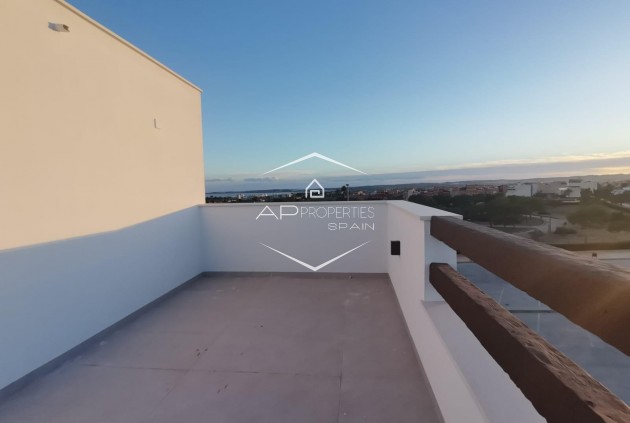 Nueva construcción  - Villa - Independiente -
Los Montesinos - La Herrada