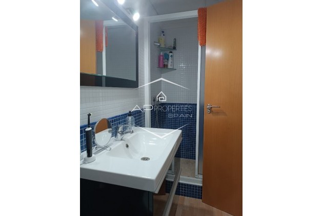Reventa - Apartamento - piso -
Los Montesinos