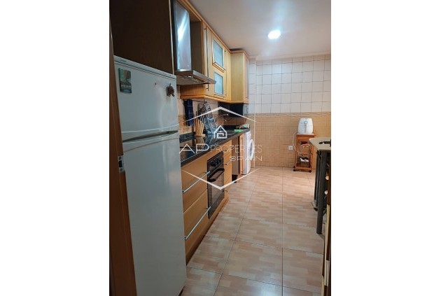 Reventa - Apartamento - piso -
Los Montesinos