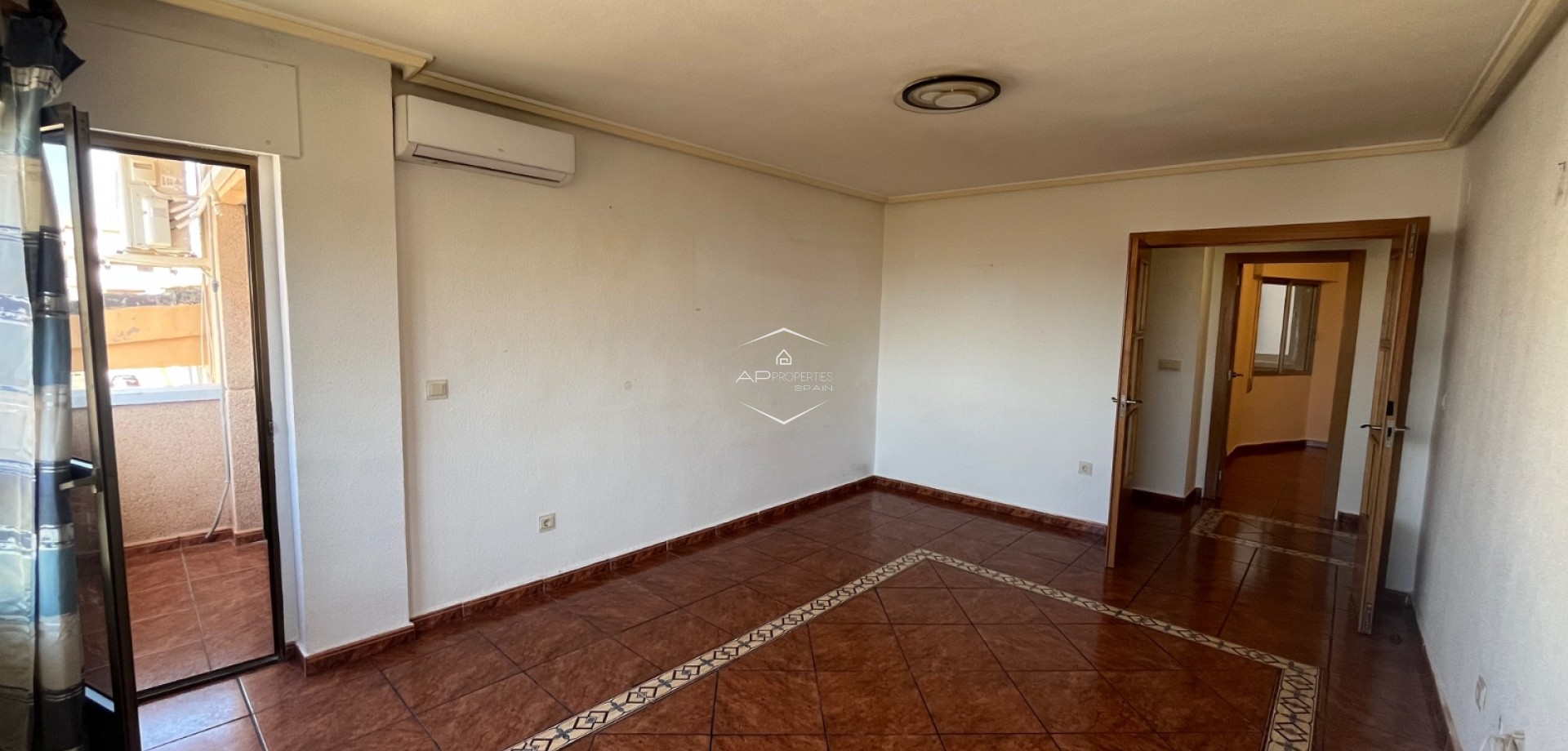 Odsprzedaż - Mieszkanie - Apartament -
Benijofar - Costa Blanca South