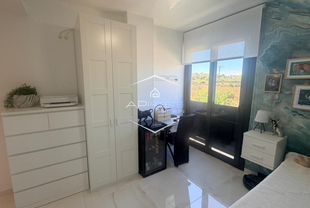 Reventa - Apartamento - Ático -
Torrevieja - Los Altos