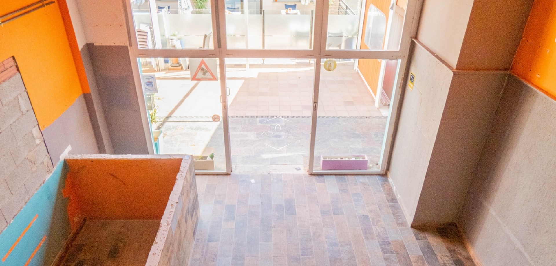 Herverkoop - Commercieel -
Algorfa