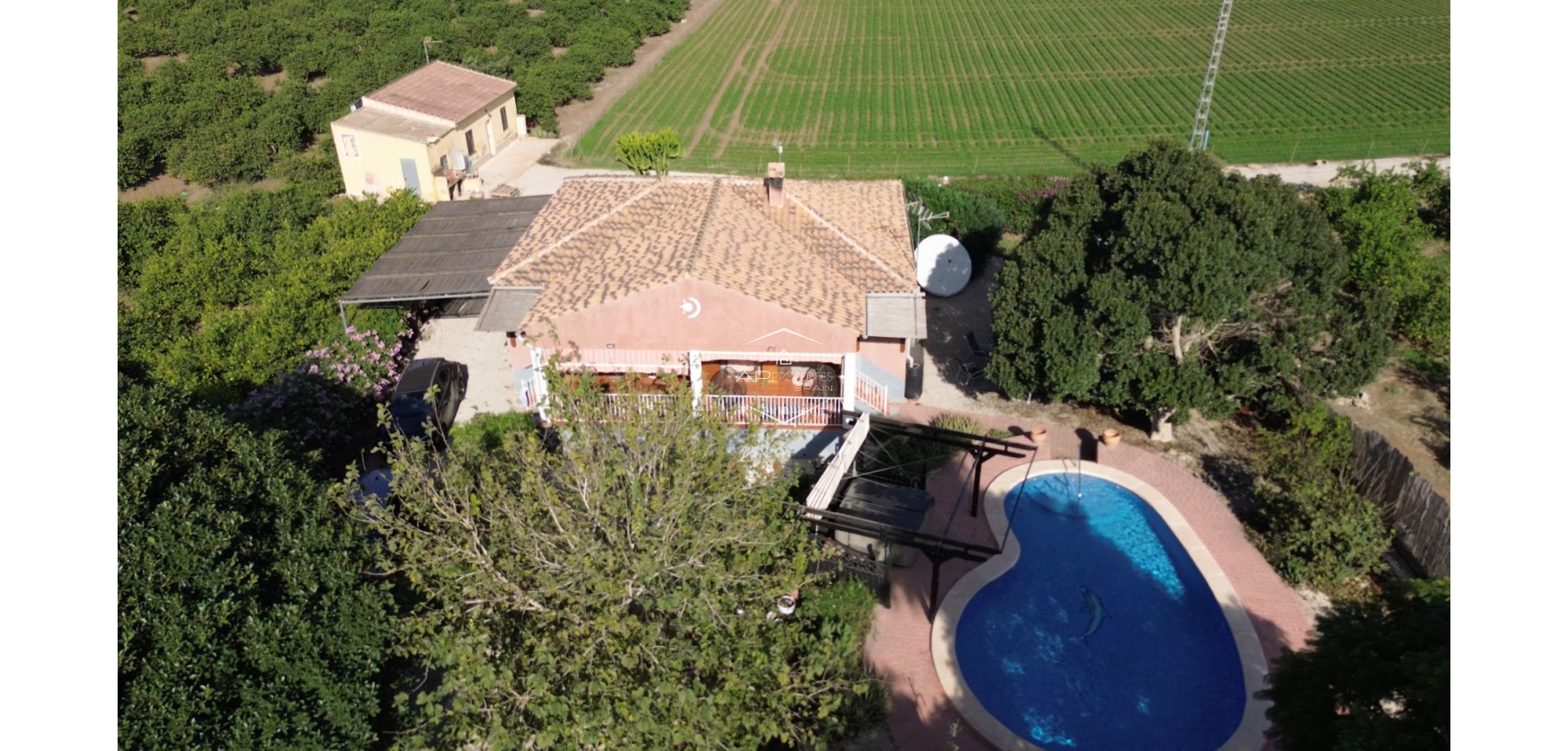 Revente - Finca -
Orihuela - San Bartolome