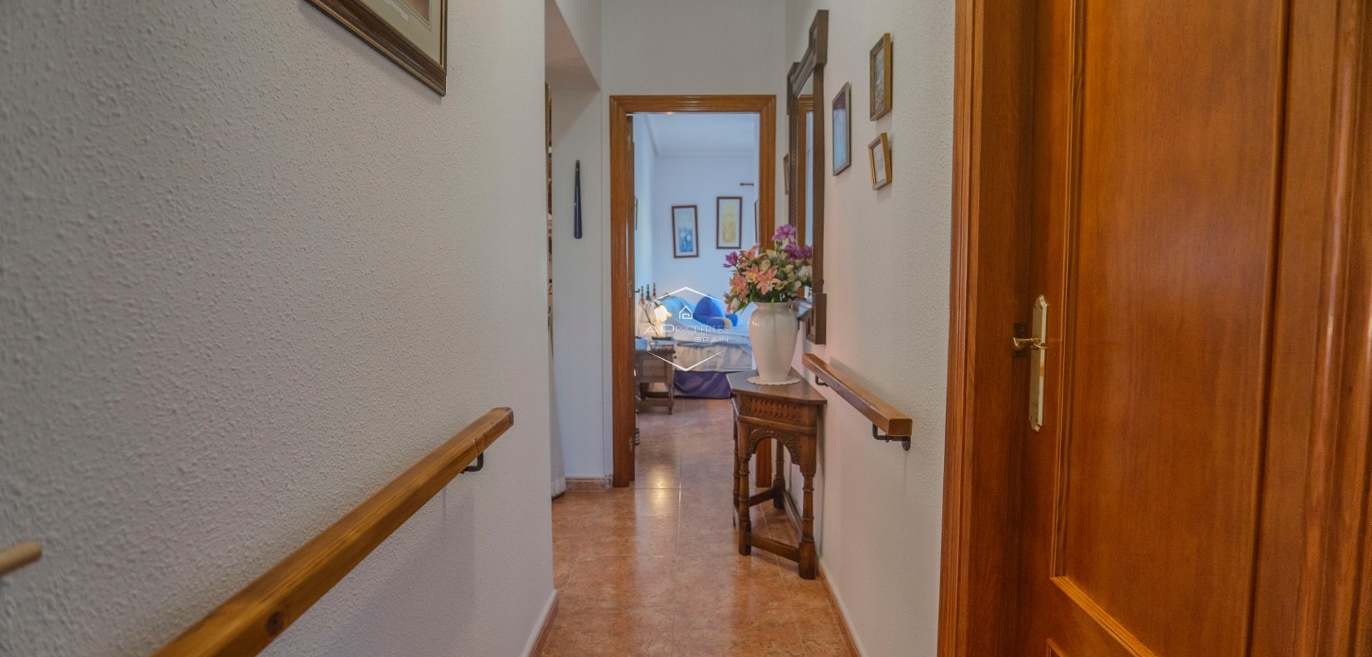 Revente - Finca -
Orihuela - San Bartolome