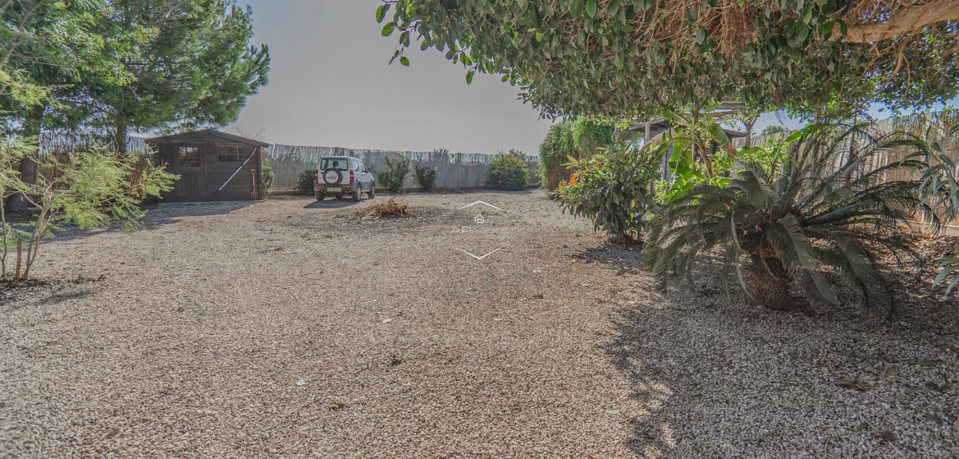 Revente - Finca -
Orihuela - San Bartolome