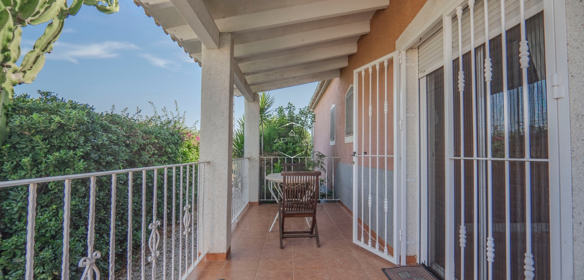 Revente - Finca -
Orihuela - San Bartolome