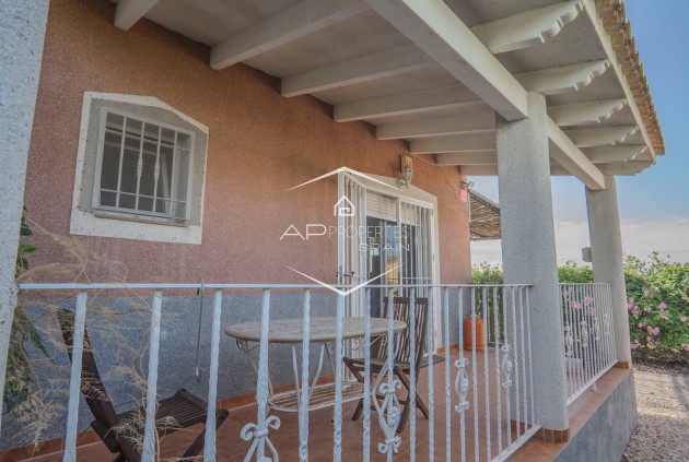 Revente - Finca -
Orihuela - San Bartolome