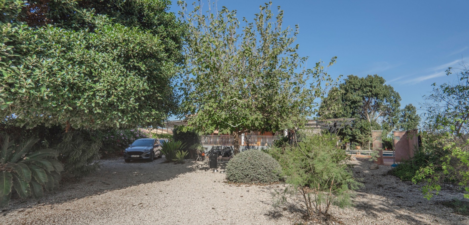 Revente - Finca -
Orihuela - San Bartolome