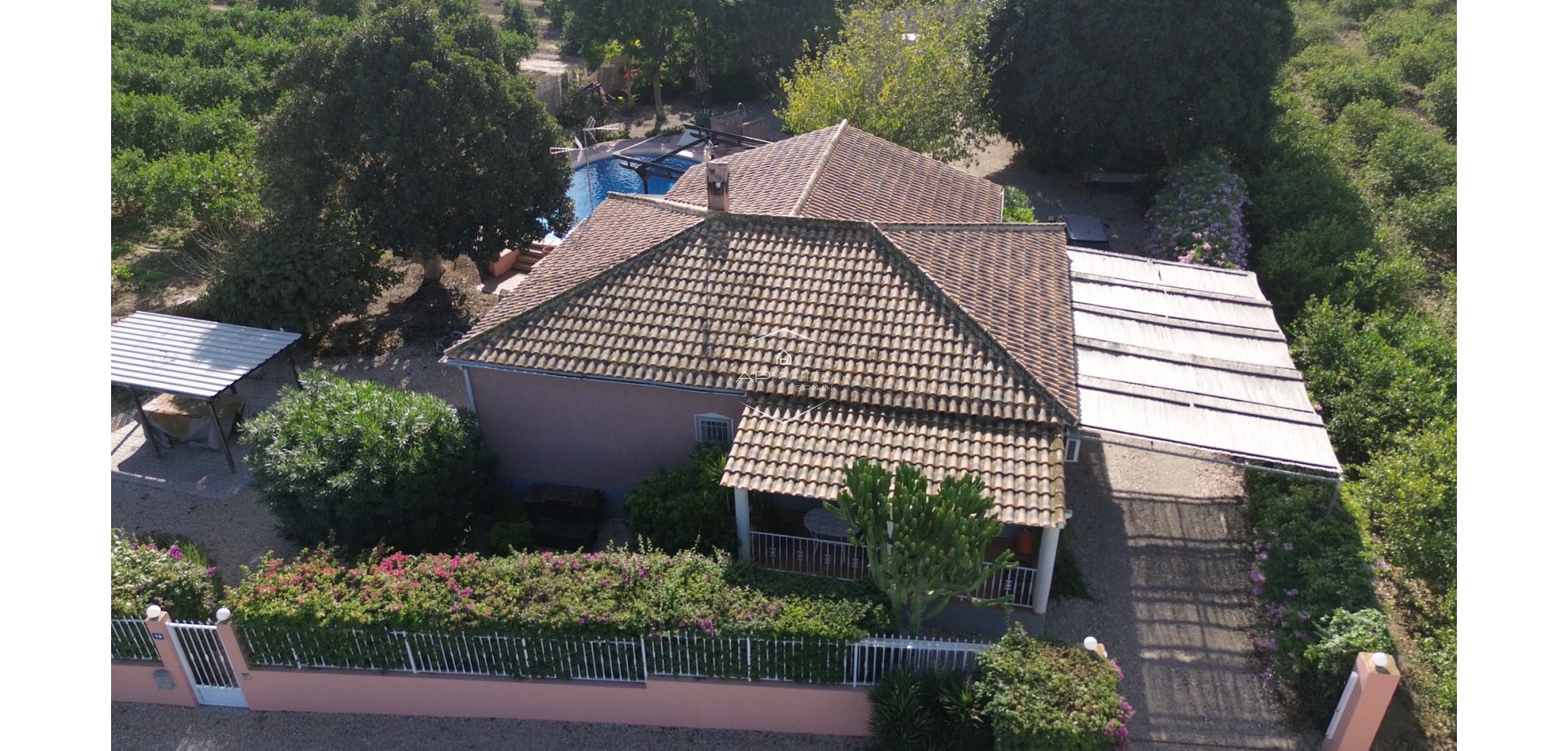 Revente - Finca -
Orihuela - San Bartolome