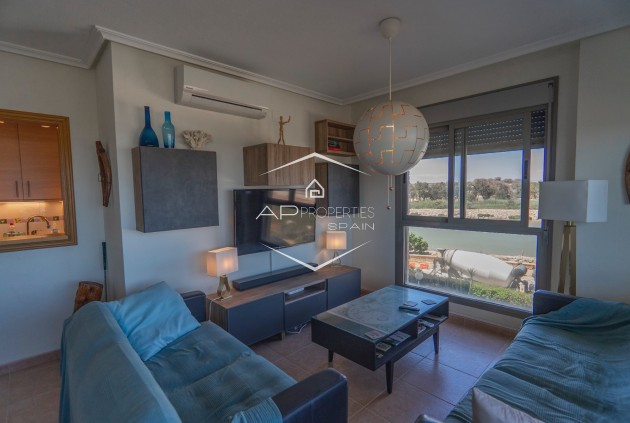 Herverkoop - Appartement- flat -
Guardamar del Segura - Puerto Deportivo