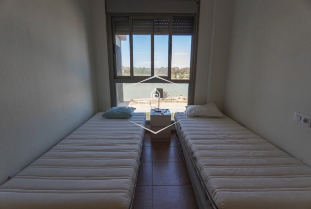 Herverkoop - Appartement- flat -
Guardamar del Segura - Puerto Deportivo