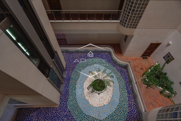 Herverkoop - Appartement- flat -
Guardamar del Segura - Puerto Deportivo