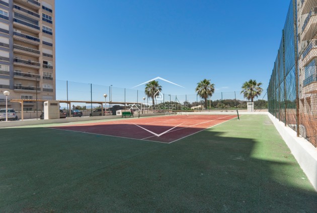 Herverkoop - Appartement- flat -
Guardamar del Segura - Puerto Deportivo