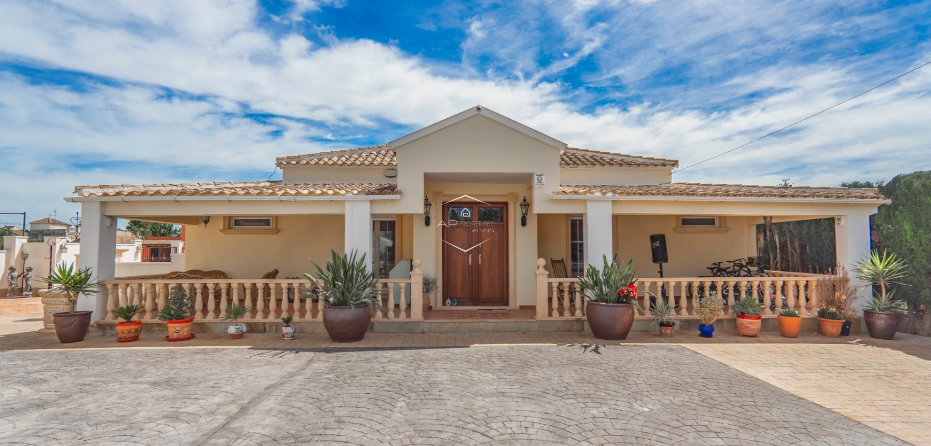 Herverkoop - Villa - Vrijstaand -
Las Heredades - Heredades