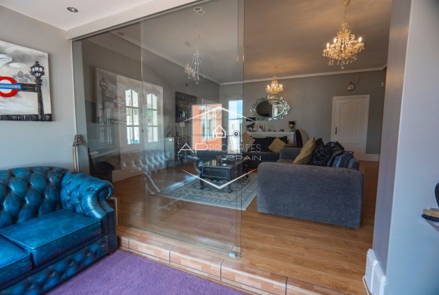 Herverkoop - Villa - Vrijstaand -
Las Heredades - Heredades
