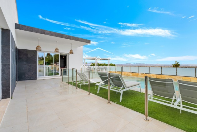 Resale - Villa - Detached -
Algorfa - Lomas De La Juliana