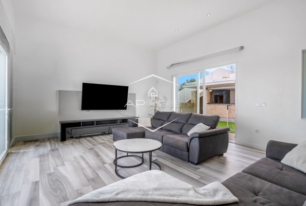 Resale - Villa - Detached -
Algorfa - Lomas De La Juliana