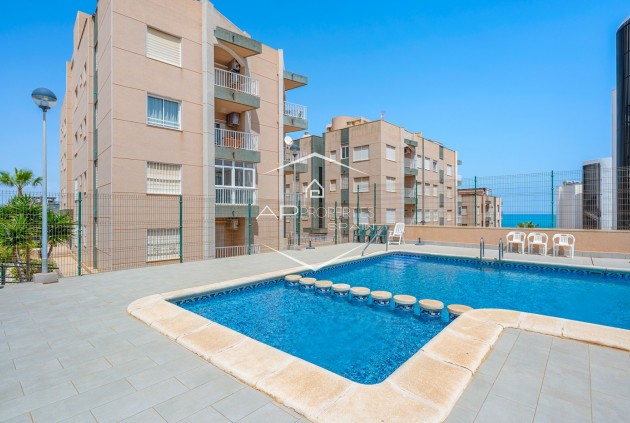 Herverkoop - Appartement- flat -
Torrevieja - La Mata