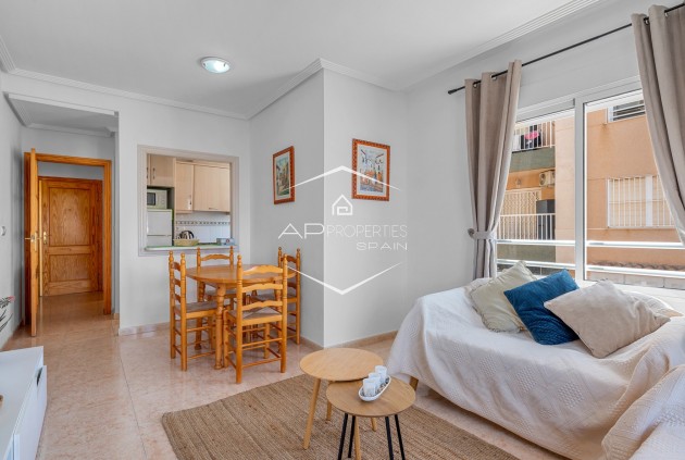 Herverkoop - Appartement- flat -
Torrevieja - La Mata