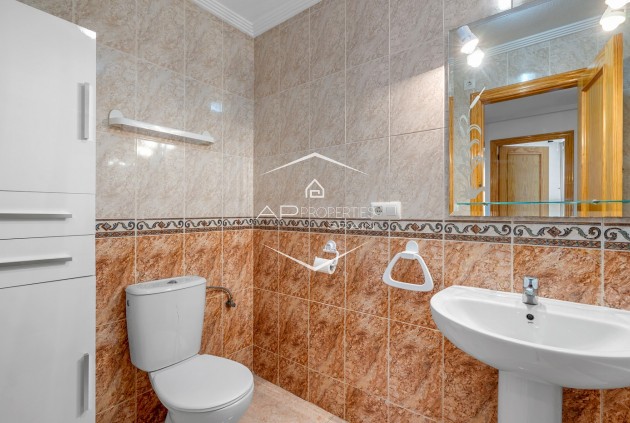 Herverkoop - Appartement- flat -
Torrevieja - La Mata
