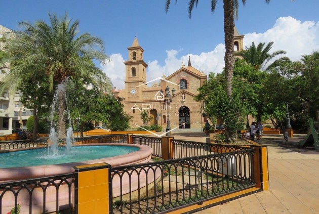Nieuwbouw Woningen - Bungalow -
Torrevieja - Lago Jardín II