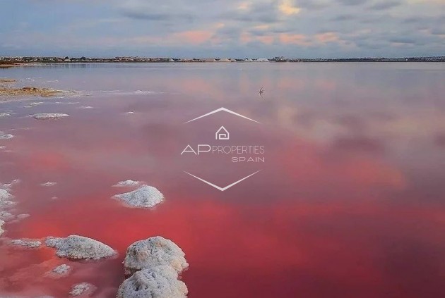 Nieuwbouw Woningen - Bungalow -
Torrevieja - Lago Jardín II