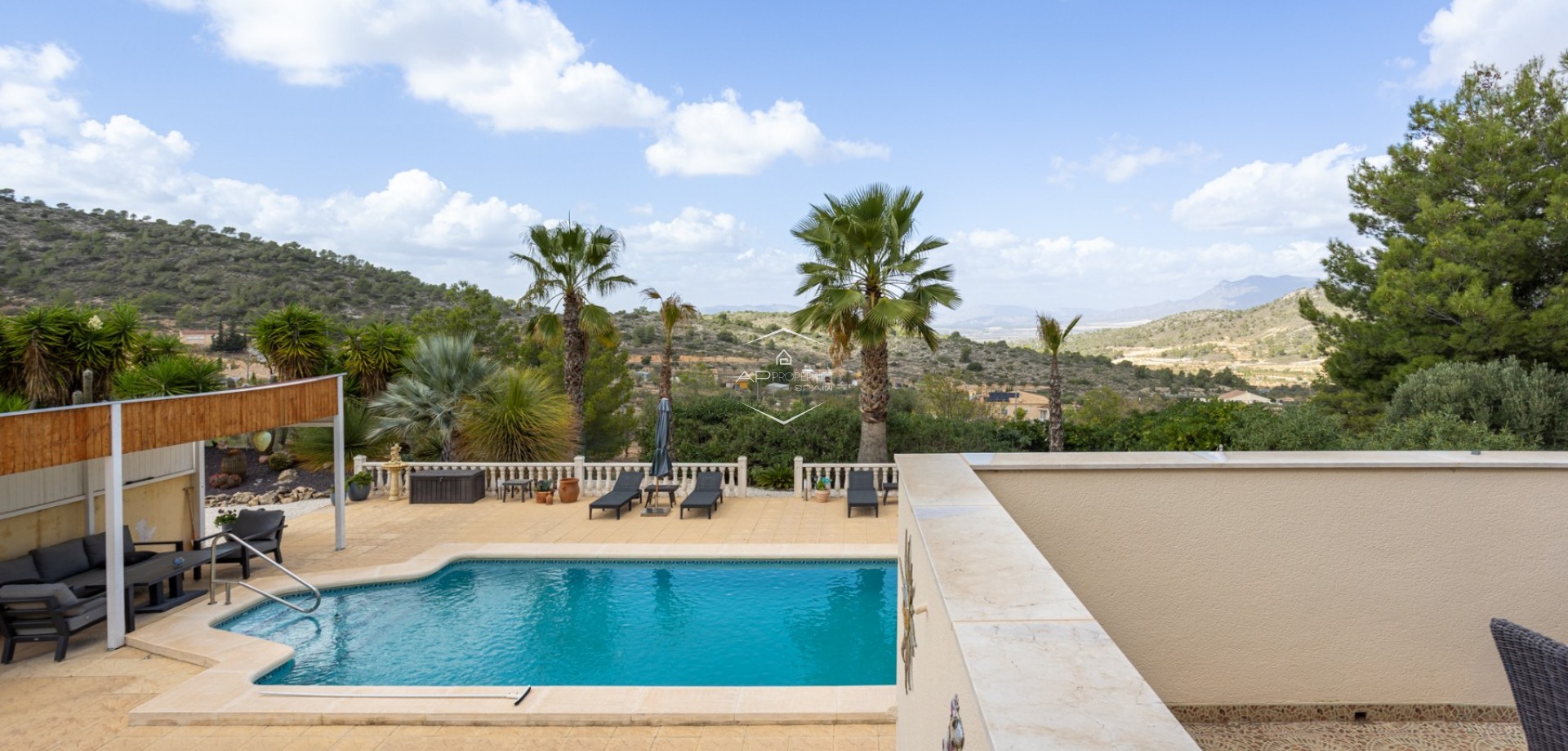 Revente - Villa - Indépendante -
La Zarza