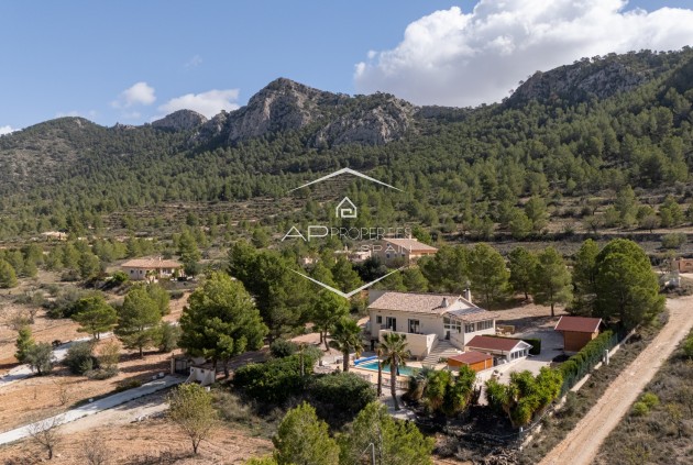 Revente - Villa - Indépendante -
La Zarza