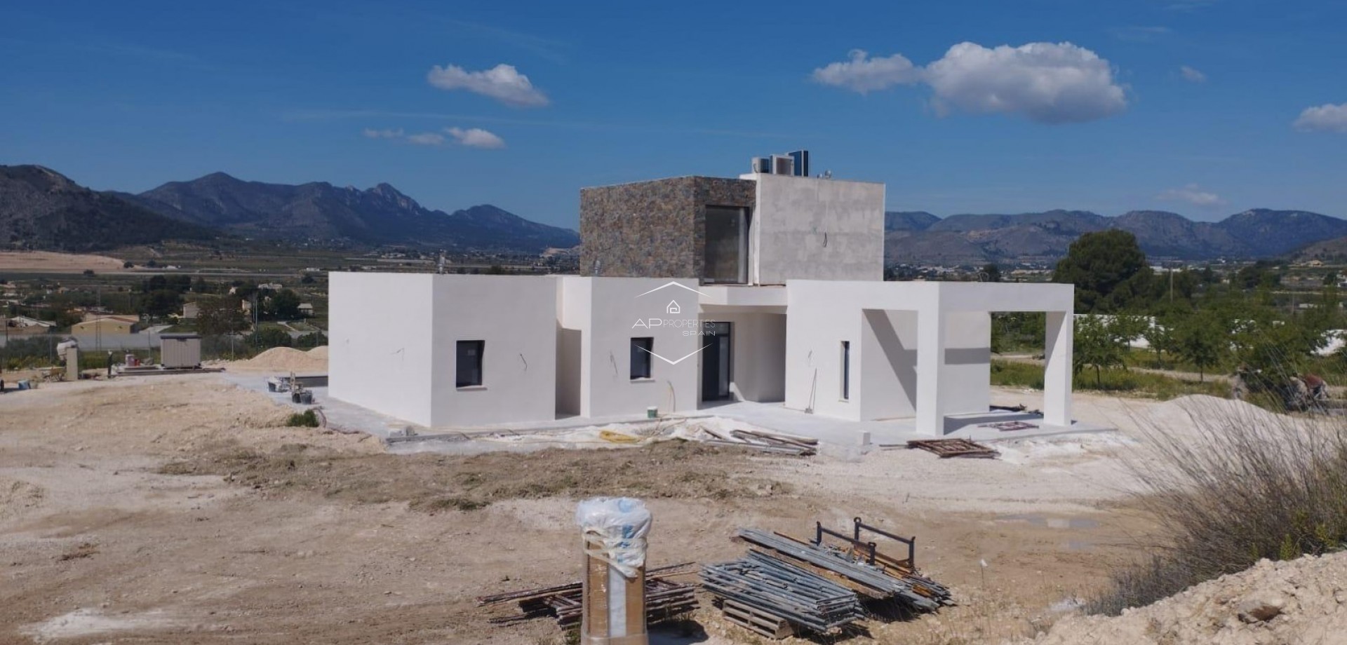 Nouvelle construction - Villa / Indépendante -
Aspe