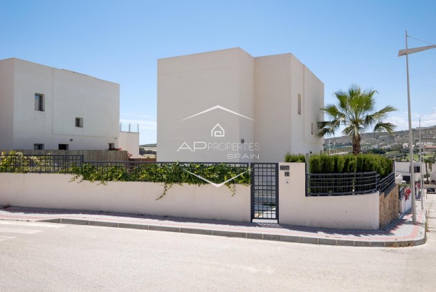 New Build - Villa - Detached -
Algorfa - La Finca
