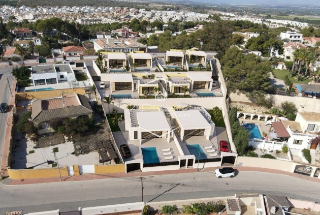 New Build - Villa - Detached -
Torrevieja - Los Balcones